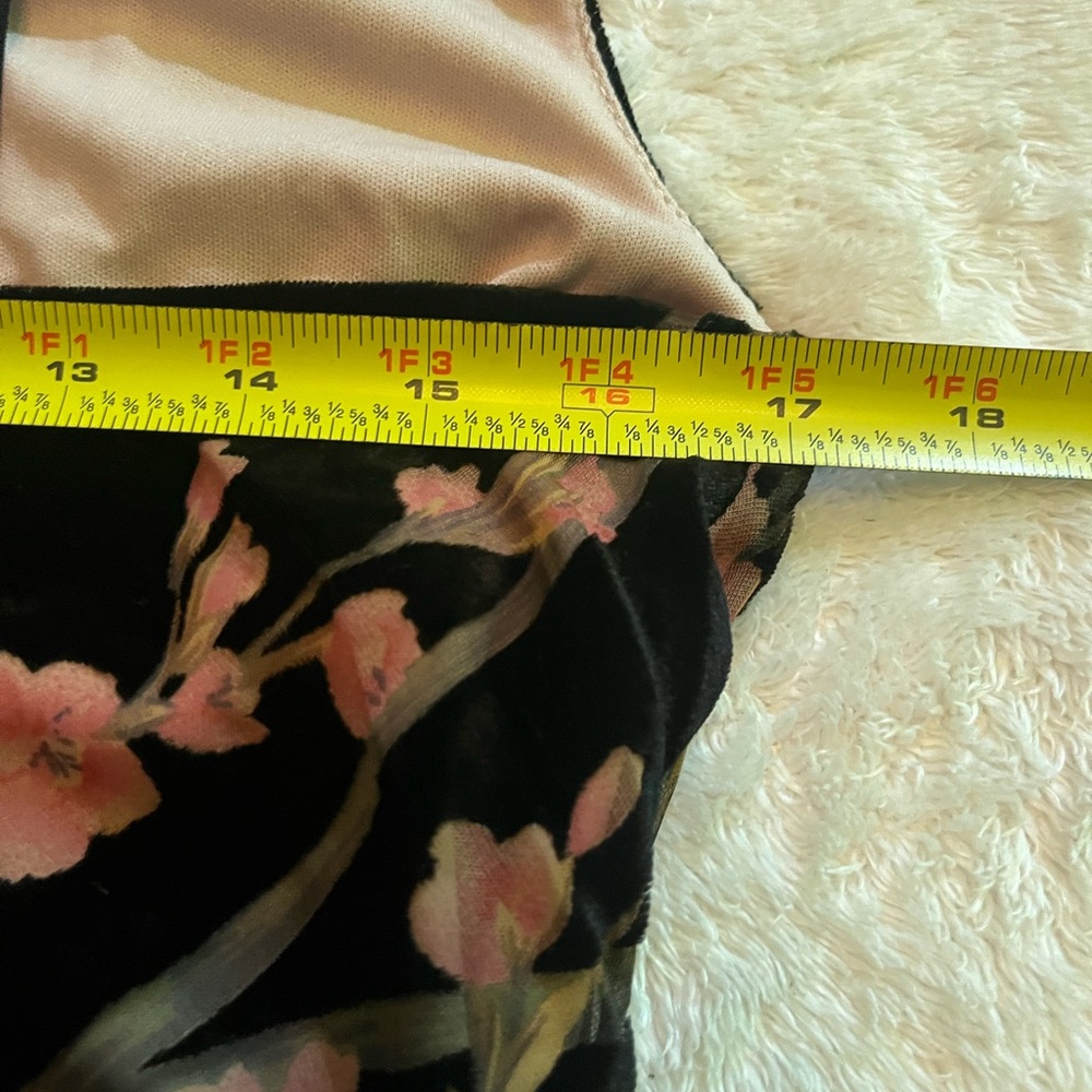 Polly, Black and pink  crushed Velvet Floral Black Dress, Size 12 AU/ 8 US - Picture 9 of 12